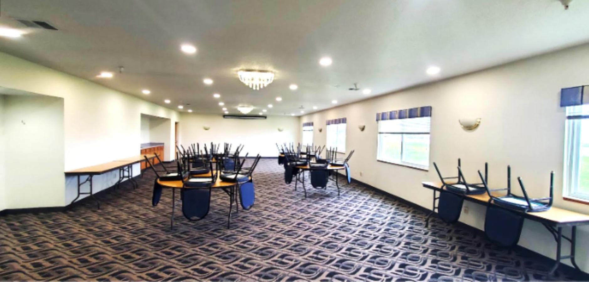 Quality Inn & Suites Eldridge Davenport North Bagian luar foto