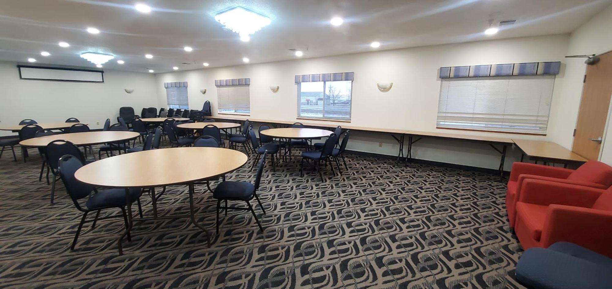 Quality Inn & Suites Eldridge Davenport North Bagian luar foto